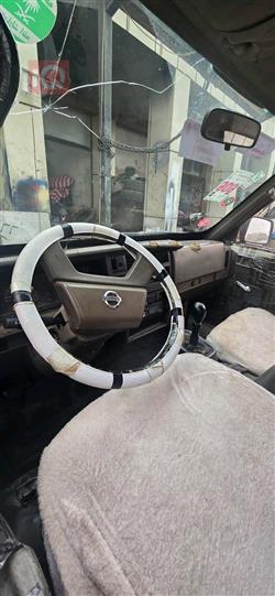 نيسان فانيت